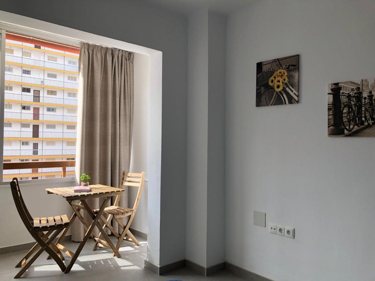 Ferienwohnung Estudio Estrella Del Mar Torre Del Mar Exterior foto