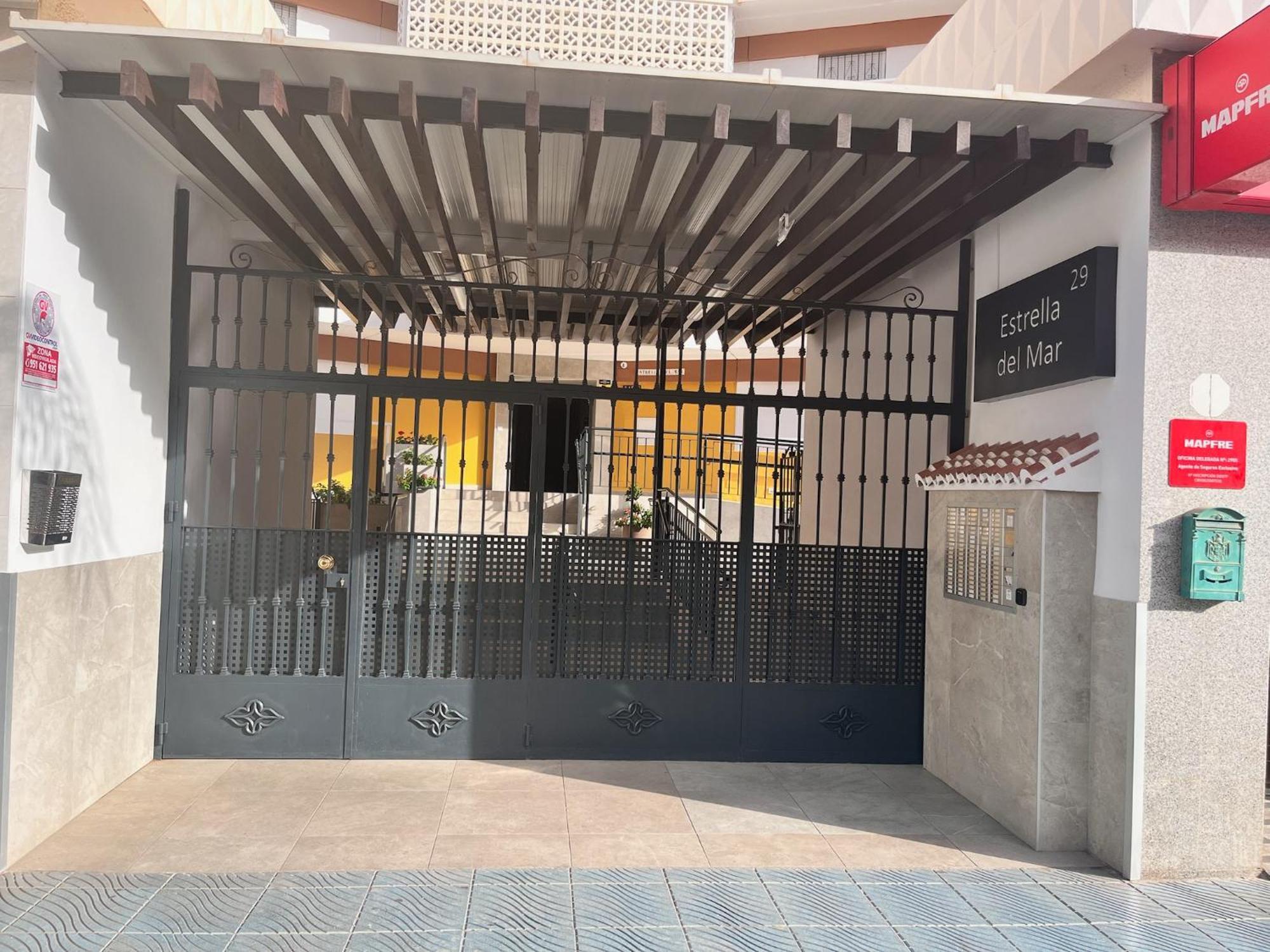Ferienwohnung Estudio Estrella Del Mar Torre Del Mar Exterior foto